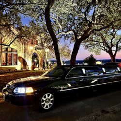 Five Oh Limo - Our Lincoln Town Car Limo hold up to 8 guest comfortably