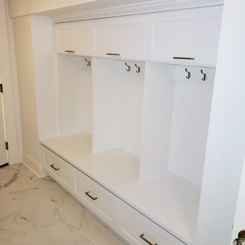 Absolutely Handy - Entry way storage = no more backpacks on the ground! - Cabinetry Near Me Absolutely Handy - Entry way storage = no more backpacks on the ground! - Cabinetry Near Me