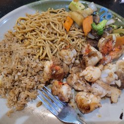 Mei Hibachi Steak House - Final meal. Fried rice, fried noodles, veggies, two shrimp, and a chopped up lobster tail.
