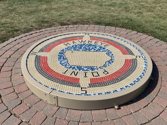 Hawkeye Point by null