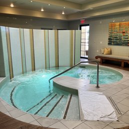Women's jacuzzi Women's jacuzzi