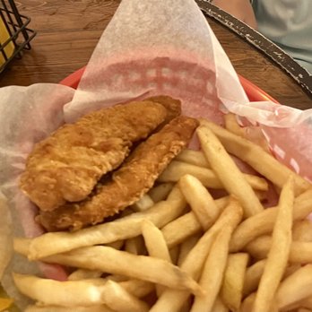 Harold's Place - Chicken tenders - Burgers Near Me - Naples, Florida Harold's Place - Chicken tenders - Burgers Near Me - Naples, Florida