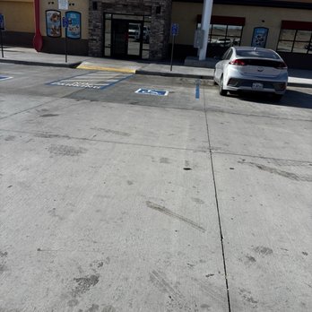 Dairy Queen Grill & Chill - Outside - Fast Food Near Me - Ludlow, California Dairy Queen Grill & Chill - Outside - Fast Food Near Me - Ludlow, California
