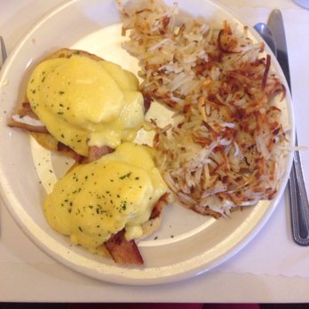 JT's Diner - Eggs Benedict - American Near Me - Palm Desert, California JT's Diner - Eggs Benedict - American Near Me - Palm Desert, California