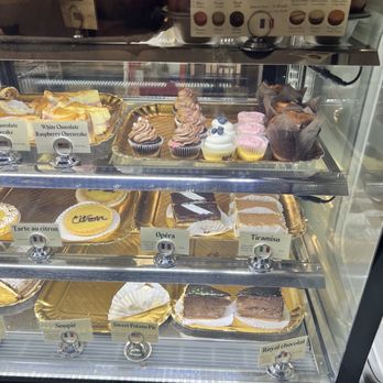 O Happy Bread - Satisfy your sweet tooth everyday; get a savory dinner Fri-Sun, 6-9 pm! - Bakeries Near Me - Pahrump, Nevada