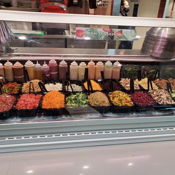 Green Leaf's & Bananas - Salad Near Me - Orlando, Florida