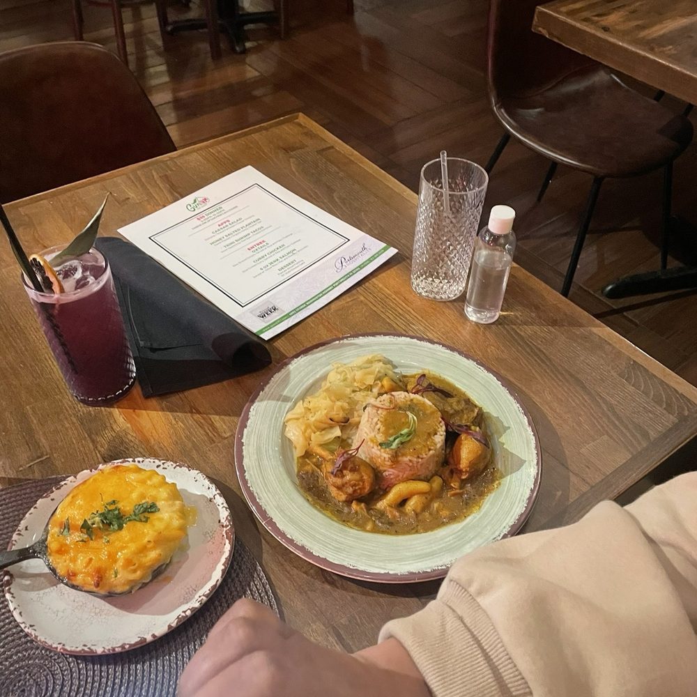 Guava757 - Curry Chicken, rice & beans, macaroni & cheese along with Paloma 15 drink - Lounges Near Me - Portsmouth, Virginia Guava757 - Curry Chicken, rice & beans, macaroni & cheese along with Paloma 15 drink - Lounges Near Me - Portsmouth, Virginia