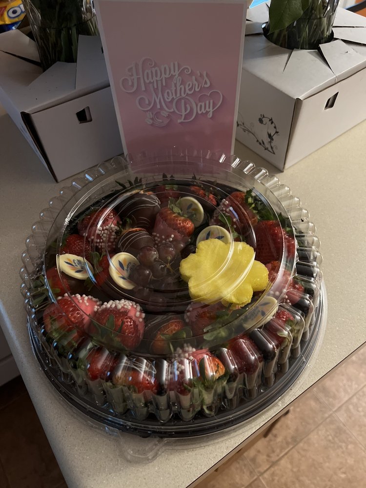 EDIBLE ARRANGEMENTS GREENSBORO Updated September 2024 15 Photos