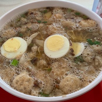 Batchoyan Ilonggo Restaurant - Batchoyan! The soup they are known for in Ilo Ilo; first time trying. Delicious! - Filipino Near Me - Camarillo, California Batchoyan Ilonggo Restaurant - Batchoyan! The soup they are known for in Ilo Ilo; first time trying. Delicious! - Filipino Near Me - Camarillo, California