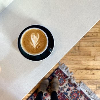 Dark Horse Espresso Bar - Flat white - Coffee & Tea Near Me - Toronto, Ontario Dark Horse Espresso Bar - Flat white - Coffee & Tea Near Me - Toronto, Ontario