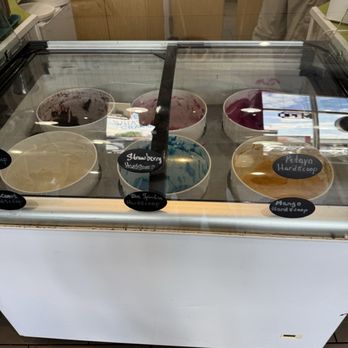 Twisted Roots Yogurt - Scoopable - Ice Cream & Frozen Yogurt Near Me - Longmont, Colorado Twisted Roots Yogurt - Scoopable - Ice Cream & Frozen Yogurt Near Me - Longmont, Colorado