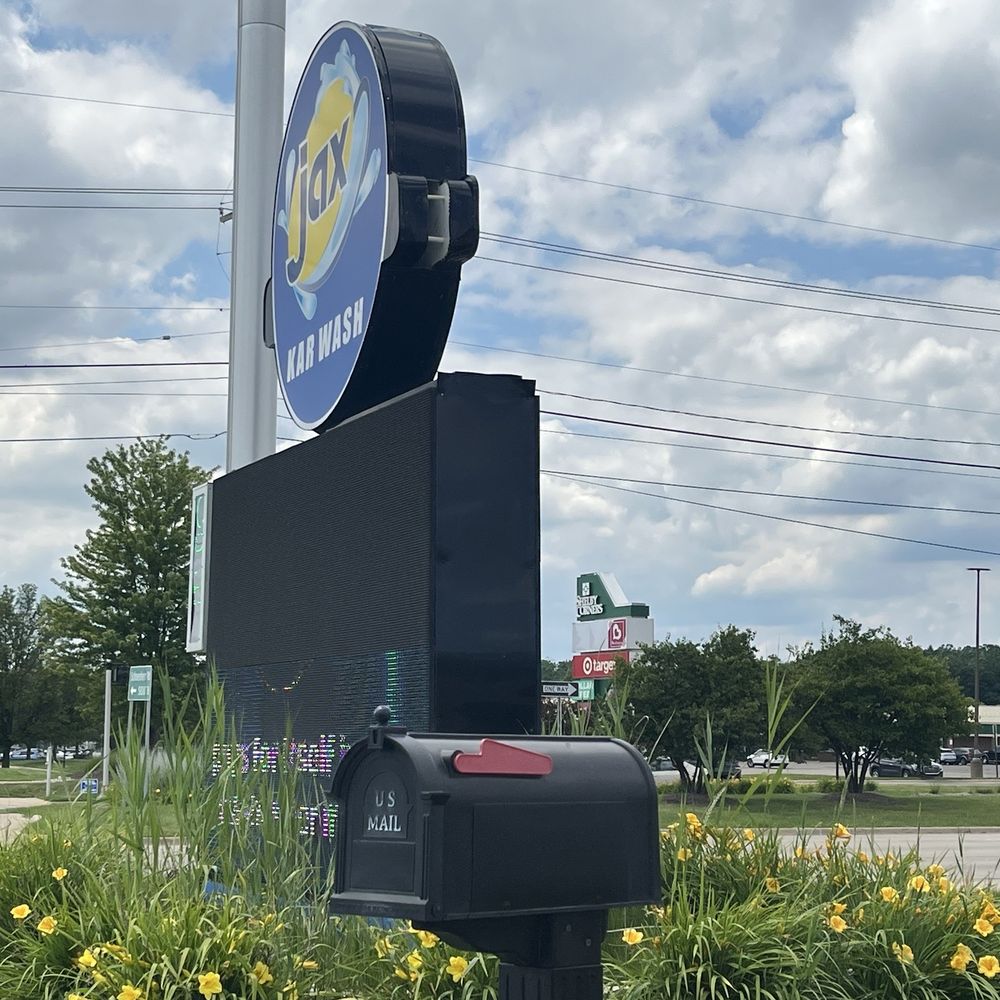 Robin Auto Wash - Auto Detailing Near Me - Utica, Michigan Robin Auto Wash - Auto Detailing Near Me - Utica, Michigan