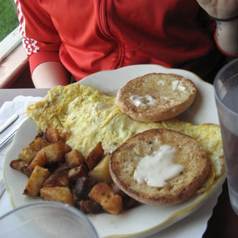 Dominic's  - Omlet - Breakfast & Brunch Near Me - Haverhill, Massachusetts