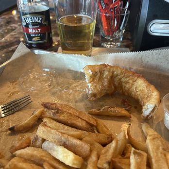 Washington's Wharf - Half filet of fish with British chips and a pint of - Pubs Near Me - Cumming, Georgia Washington's Wharf - Half filet of fish with British chips and a pint of - Pubs Near Me - Cumming, Georgia