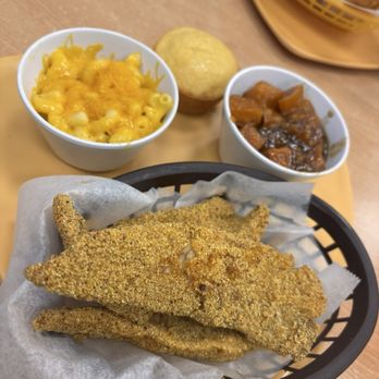 Gritz Cafe - Catfish Fillet, Mac-n-Cheese, yams, cornbread - Soul Food Near Me - Las Vegas, Nevada