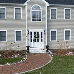 JFM Construction - Before and after New Farmer's Porch