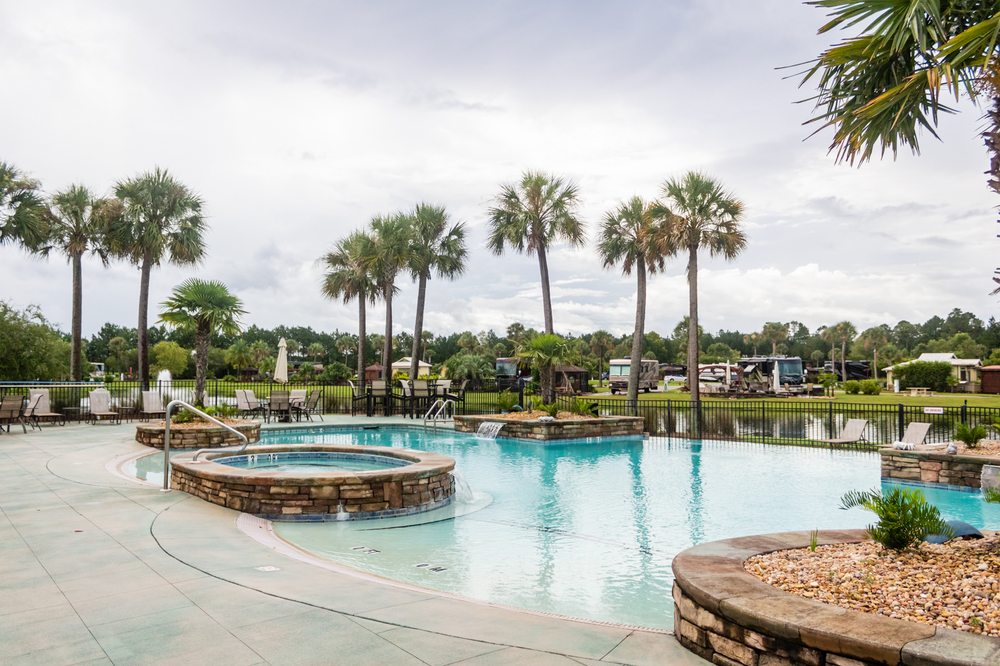 BELLA TERRA RV RESORT 44 Photos & 10 Reviews Resorts 101 Viabella