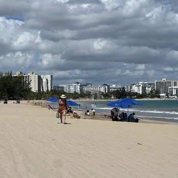 Playa Isla Verde - Beaches Near Me - Carolina, Puerto Rico