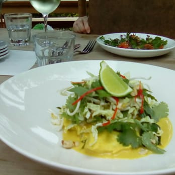 Te Motu Vineyard - Lovely lunch in great surroundings - Wine Tasting Room Near Me - Waiheke Island, AUK