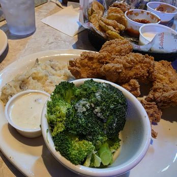 Bubba's 33 - Chicken tender dinner - Burgers Near Me - Albuquerque, New Mexico