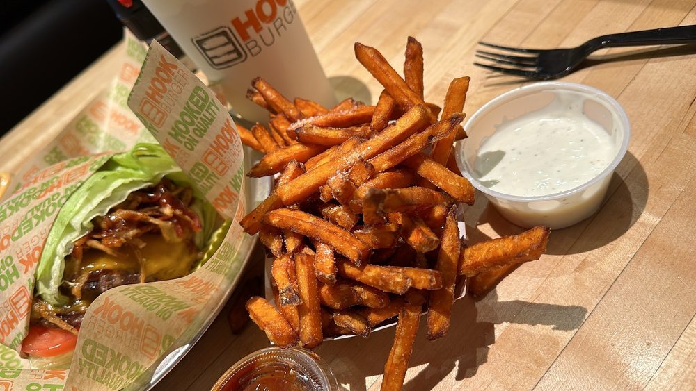 Hook Burger