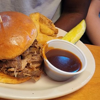 Texas Roadhouse - Pulled pork and fries - Steakhouses Near Me - Pearland, Texas Texas Roadhouse - Pulled pork and fries - Steakhouses Near Me - Pearland, Texas