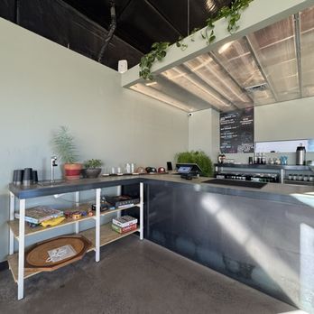 Dripline Brewery - Order and water station - Brewpubs Near Me - Albuquerque, New Mexico