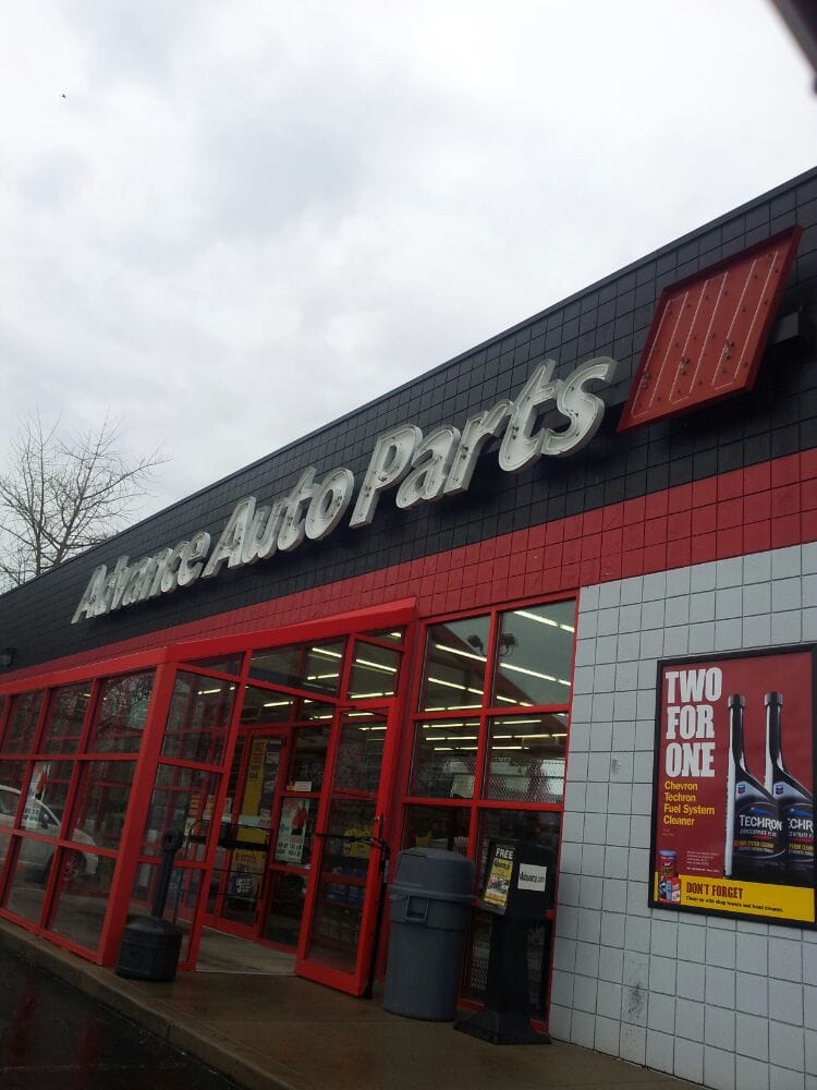 ADVANCE AUTO PARTS Updated May 2024 434 Woodman Dr, Dayton, Ohio