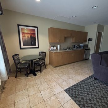 Carolina Pines Inn - Hotels Near Me - Shaw Air Force Base, South Carolina Carolina Pines Inn - Hotels Near Me - Shaw Air Force Base, South Carolina