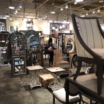 Kirkland's - Home Decor Near Me - Folsom, California