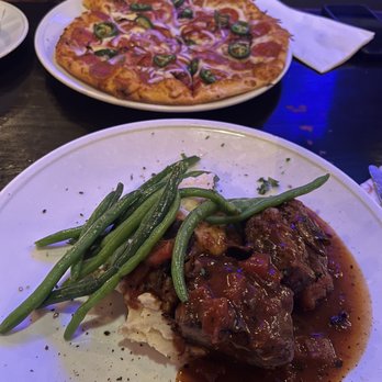 Wildfire Public House - Braised Short Rib and Italiano Pizza - Breakfast & Brunch Near Me - Modesto, California Wildfire Public House - Braised Short Rib and Italiano Pizza - Breakfast & Brunch Near Me - Modesto, California
