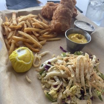 Reunion Kitchen + Drink - Fish and chips - New American Near Me - Santa Barbara, California