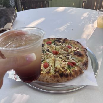 Hippie Chic's River Shack - Pizza and black berry marg - American Near Me - Concan, Texas Hippie Chic's River Shack - Pizza and black berry marg - American Near Me - Concan, Texas