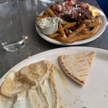 Opas Grill - Complementary hummus plate - Greek Near Me - Tucson, Arizona