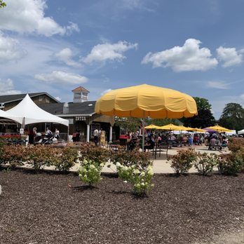 Blake's Orchard & Cider Mill - Fruits & Veggies Near Me - Armada, Michigan