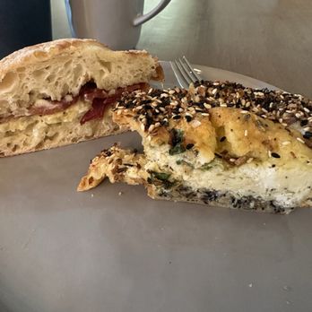 Sams General Store - Breakfast sandwich (left) spinach & ricotta quiche (right) - Sandwiches Near Me - St. Helena, California
