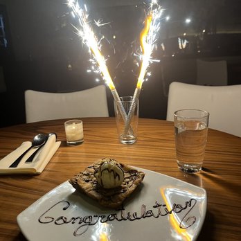 STK Steakhouse Chicago - Warm Chocolate Chip Cookie - Steakhouses Near Me - Chicago, Illinois STK Steakhouse Chicago - Warm Chocolate Chip Cookie - Steakhouses Near Me - Chicago, Illinois