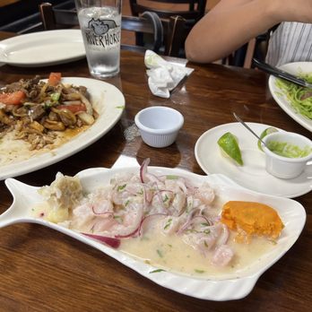 El Eslabon Restaurant - Lomo saltado, ceviche, pesto spaghetti w steak - Peruvian Near Me - West New York, New Jersey