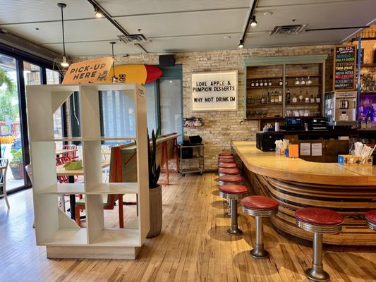 BelAir Cantina by null