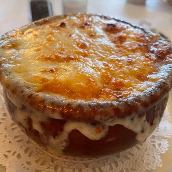 Le Diplomate - Onion Soup Gratine - Brasseries Near Me - Washington, DC, District of Columbia