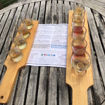 Suttons Bay Ciders - We big flight. - Breweries Near Me - Suttons Bay, Michigan Suttons Bay Ciders - We big flight. - Breweries Near Me - Suttons Bay, Michigan