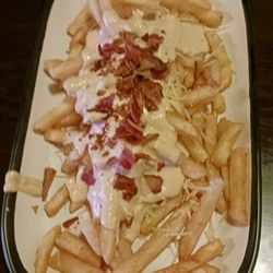 Aero Crafters - Truffle fries with bacon