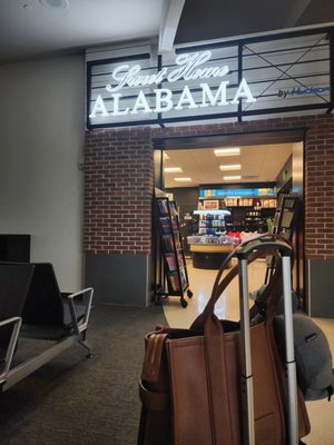 Birmingham-Shuttlesworth International Airport by null