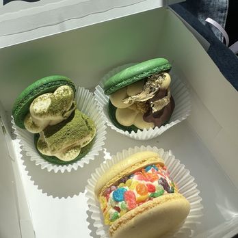 Oh Honey Macaron - matcha tiramisu macaron (new flavor) , Dubai Chocolate Macaron, fruity pebble macaron (new) - Cafes Near Me - Mountain View, California Oh Honey Macaron - matcha tiramisu macaron (new flavor) , Dubai Chocolate Macaron, fruity pebble macaron (new) - Cafes Near Me - Mountain View, California