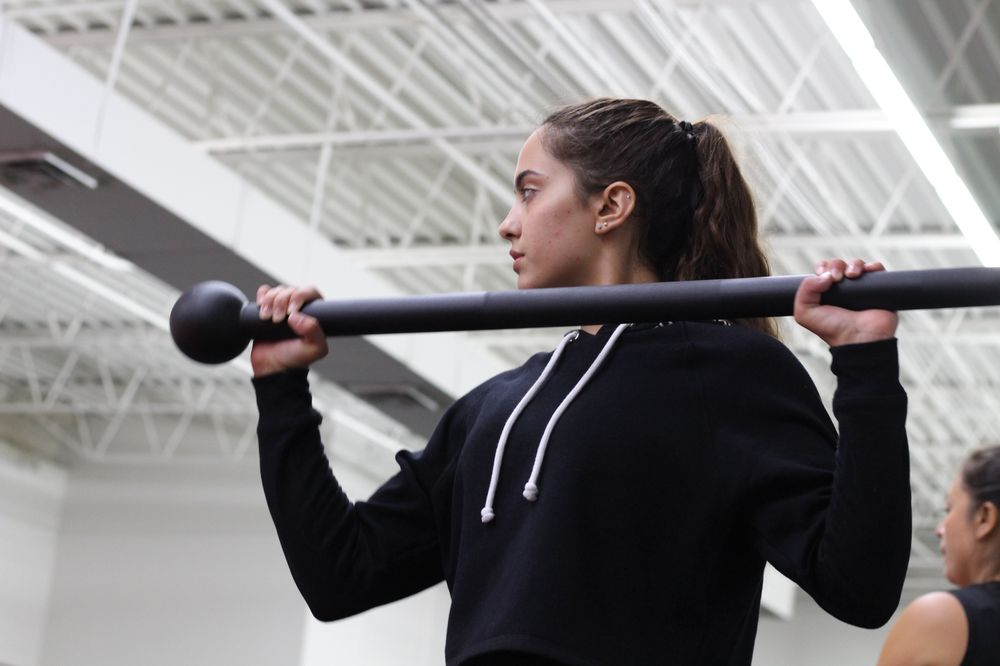 Midwest Strength + Performance Logo