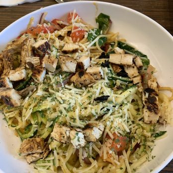 Noodles and Company - Zucchetti (ZOO-CH-ET-EE) Garlic & Wine Sauce with Balsamic Chicken - Salad Near Me - Shiloh, Illinois Noodles and Company - Zucchetti (ZOO-CH-ET-EE) Garlic & Wine Sauce with Balsamic Chicken - Salad Near Me - Shiloh, Illinois