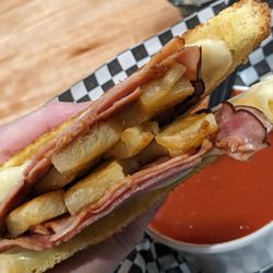 Everdine's Grilled Cheese - Mostly Maui Wowie sandwich & Tomato Soup