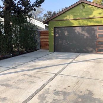Juan Vazquez Co - New Driveway and new cedar gate. - Masonry/Concrete Near Me Juan Vazquez Co - New Driveway and new cedar gate. - Masonry/Concrete Near Me