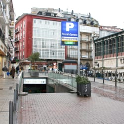 Interparking - Entrada al parking de la Plaza Esperanza en Santander