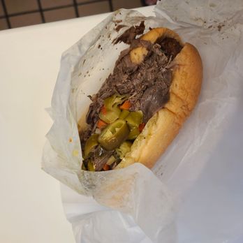 Johnnie's Beef - Sandwiches Near Me - Elmwood Park, Illinois